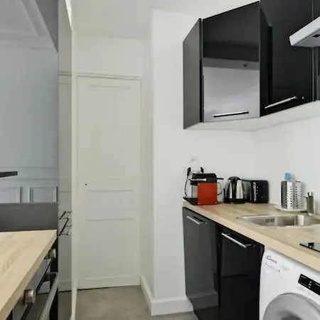 Entier A Montmartre Pour 4 * París