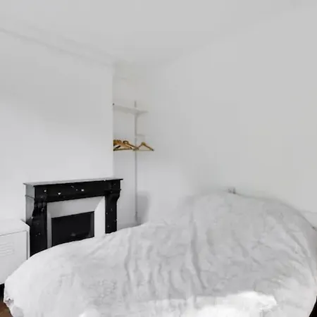 Entier A Montmartre Pour 4